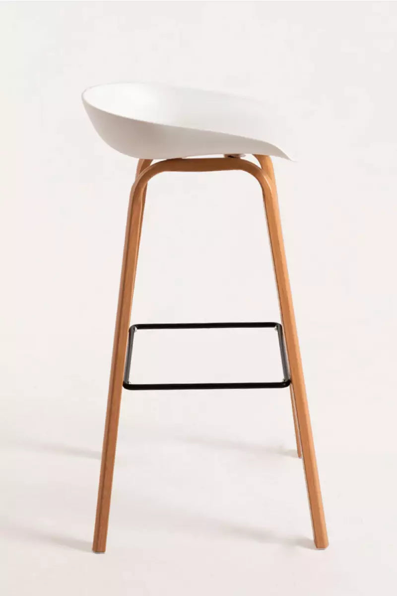 Bar Metal Stool Made in Metal Base Frame Legs and Seat in Plastic for Shop & Home