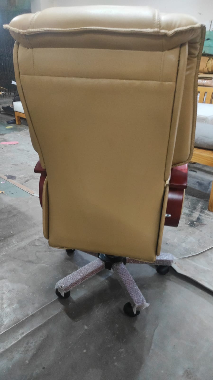 High Back Director Chair with Height Adjustable Wooden Base