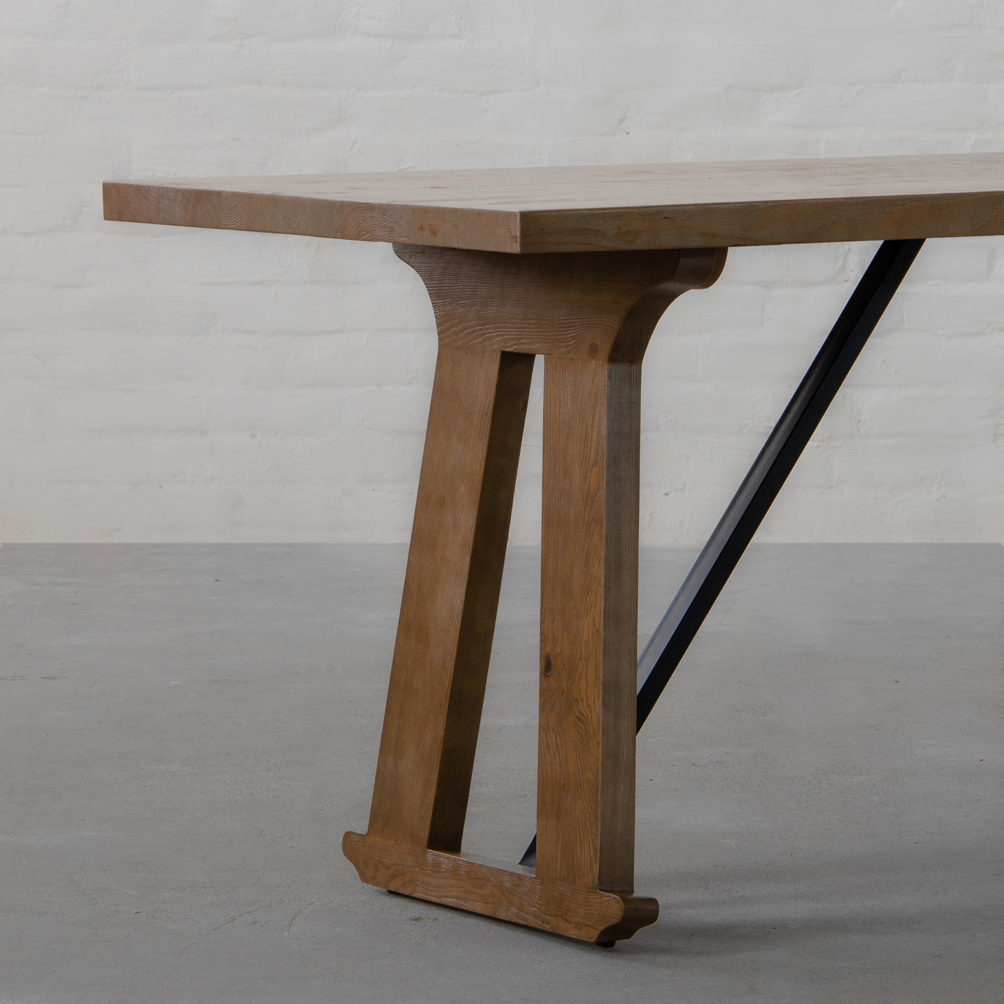 Wooden Top Dining Table with Metal MS Frame Base