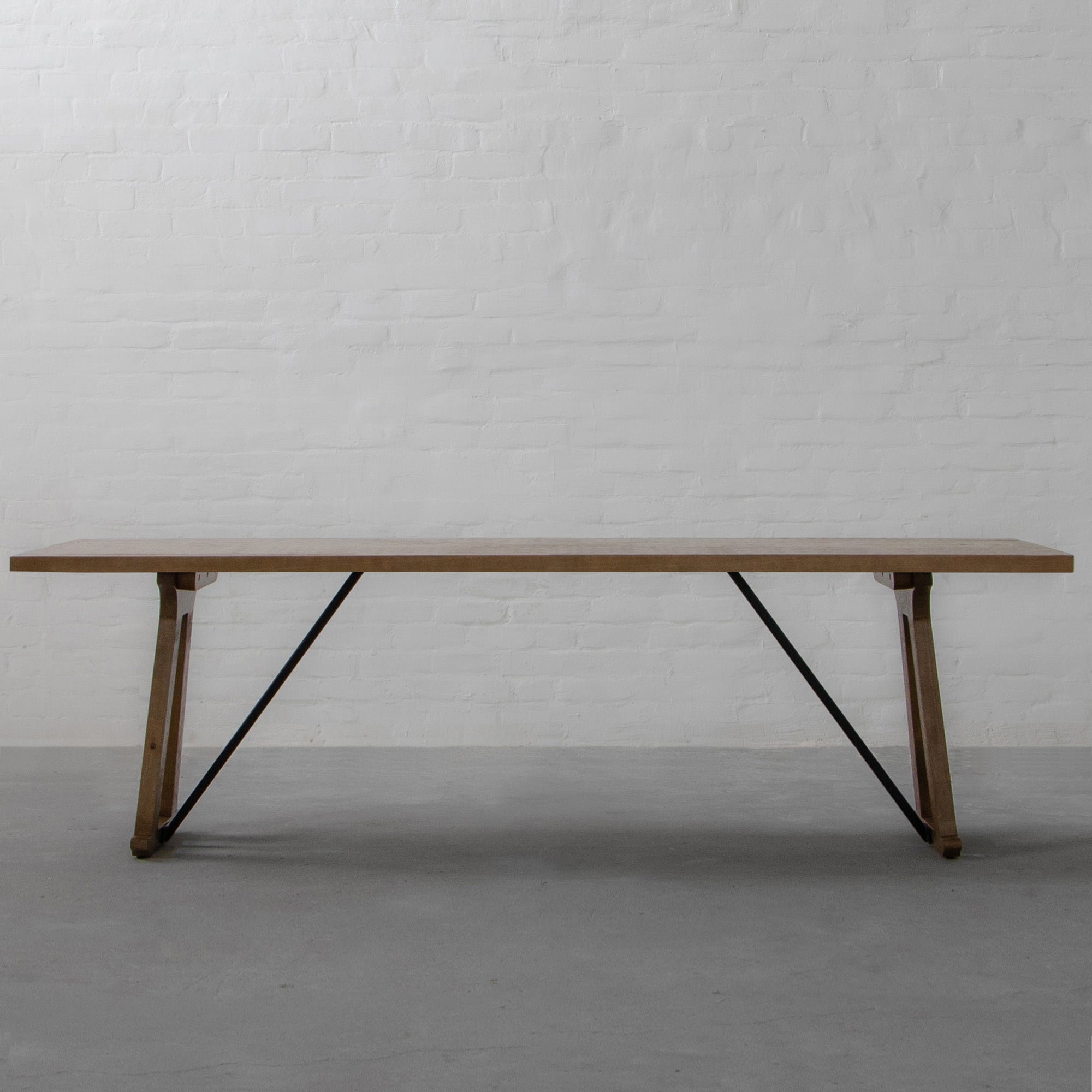 Wooden Top Dining Table with Metal MS Frame Base