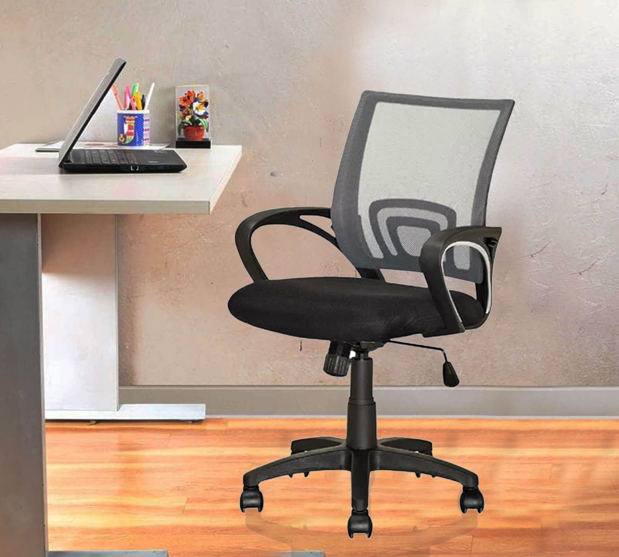 Medium Back Office Executive Mesh Chair with Nylon Wheels Base